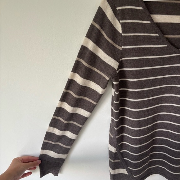Smartwool Brown Cream Multi Striped V Neck Sweater Merino Wool - Picture 6 of 14